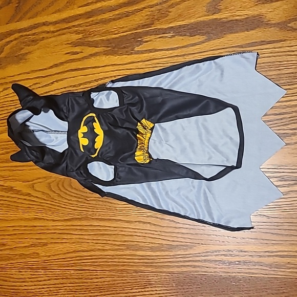 NIP Batman Dog Halloween Costume - Picture 2 of 10